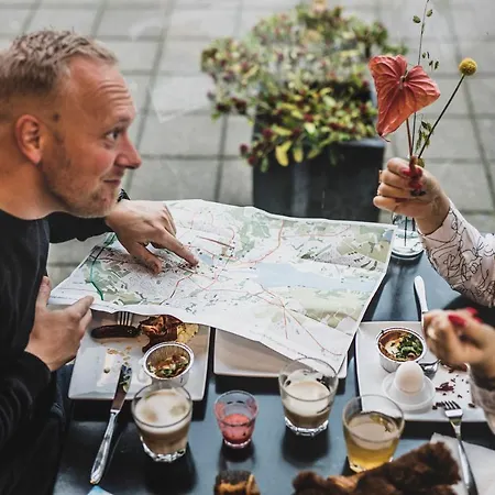 فندق فيرست كولدينج 4* كولدينغ