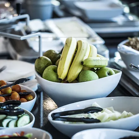 فندق فيرست كولدينج كولدينغ